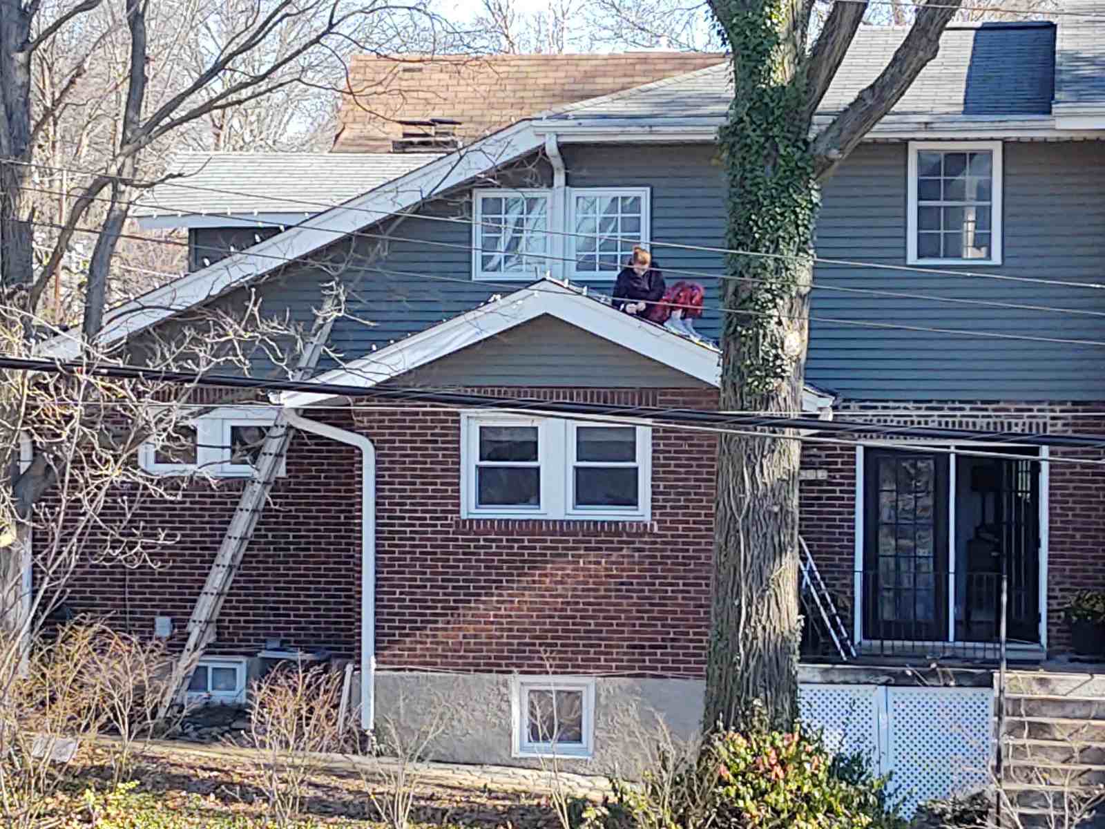 2020-11-28 Up on the rooftoop.jpg
